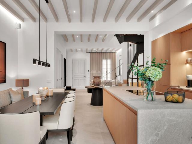 Casa adosada en venta en Baleares Palma de Mallorca, Santa Catalina. Exclusiva casa adosada en Santa Catalina. Casas adosadas Palma de.