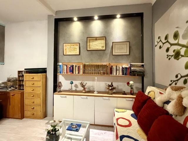 Casa adosada en venta en Barcelona, El Camp de l´Arpa del Clot. Oportunidad en la zona. Casas adosadas.