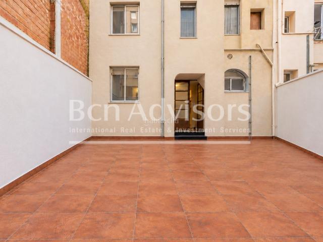 Casa adosada en venta en Barcelona, Putget Farró. Codiciada casa a reformar con terrazas en el exclusivo Passatge Mulet. Casas adosadas.