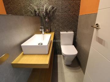 Casa adosada en venta en Barcelona, Sant Andreu de Palomar. Casa Unifamiliar en el Corazón de Sant Andreu 08030. Casas adosadas.