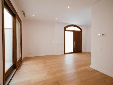 Casa adosada en venta en Barcelona, Sant Andreu de Palomar. Casas adosadas.