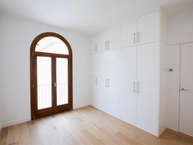 Casa adosada en venta en Barcelona, Sant Andreu de Palomar. Vivienda unifamiliar de 3 habitaciones en Can Barbosa, c Gordi, Sant Andreu, Barcelona. Casas adosadas.