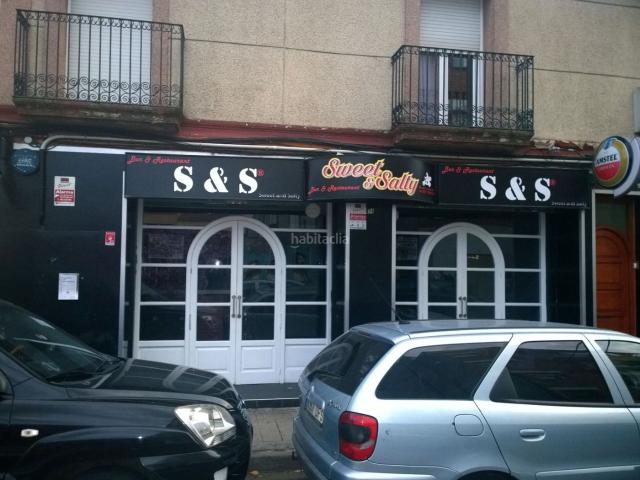 Casa adosada en venta en Barberà del Vallès, Barri Antic. 2 casas con 2 locales restaurante. Casas adosadas Barberà del.