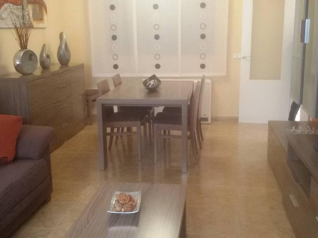 Casa adosada en Venta en Barrax