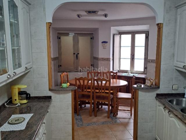 Casa adosada en venta en Barreiros. CASA UNIFAMILIAR A 2 KMS DE GRANDES PLAYAS. A MARIÑA. LUGO. Casas adosadas.
