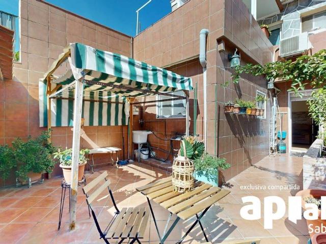 Casa adosada en Venta en Barri Antic