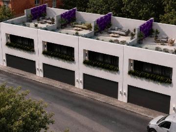 Casa adosada en Venta en Barri del Centre