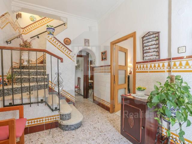 Casa adosada en Venta en Barrio León