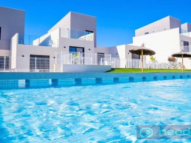 Casa adosada en Venta en Baños y Mendigo