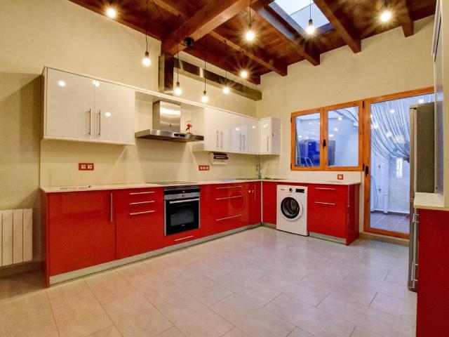 Casa adosada en Venta en Betxí