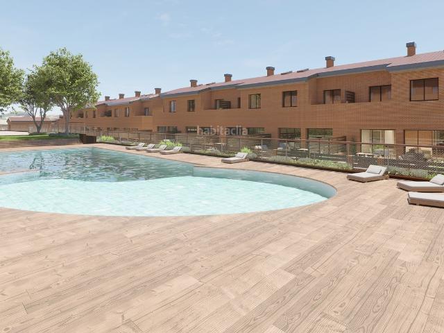 Casa adosada en venta en Begues. Casas adosadas.