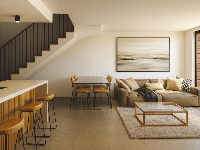 Casa adosada en venta en Begues. Casas adosadas.