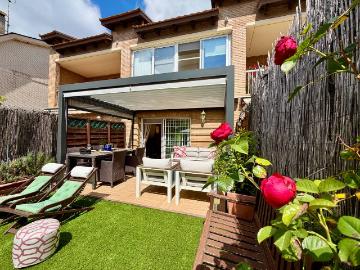 Casa adosada en Venta en Begues