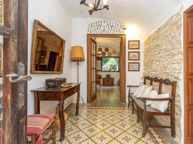 Casa adosada en Venta en Begur pueblo