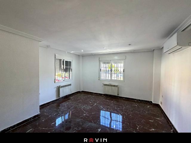 Casa adosada en Venta en Belén San Roque