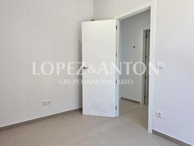 Casa adosada en venta en Benaguasil. Casas adosadas.