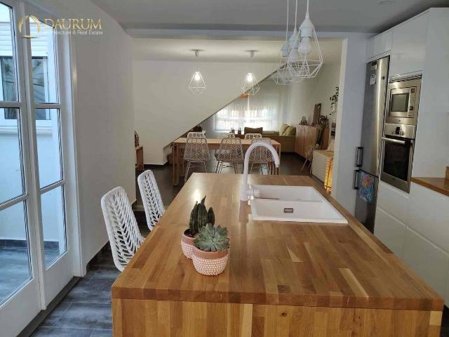 Casa adosada en Venta en Benimuslem