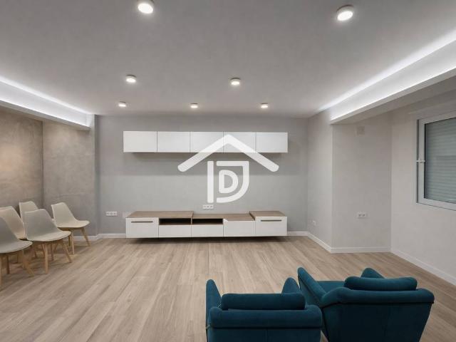 Casa adosada en Venta en Benimuslem