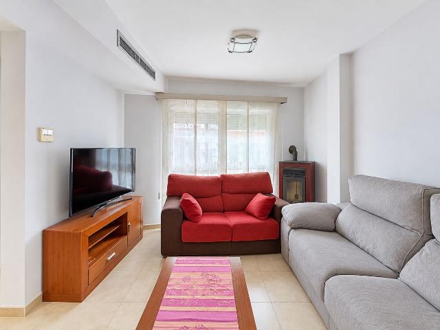 Casa adosada en venta en Beniarjó. Adosado en Beniarjo. Casas adosadas.
