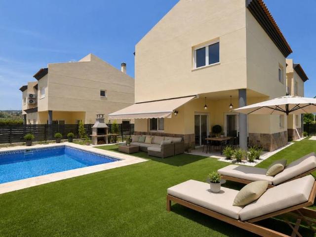 Casa adosada en Venta en Benicolet