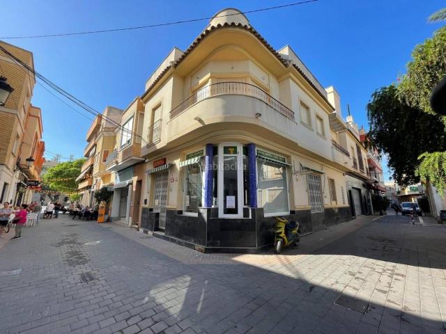 Casa adosada en venta en Beniel. CASA EN EL CENTRO DE BENIEL. Casas adosadas.