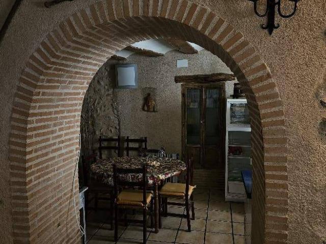 Casa adosada en Venta en Benilloba