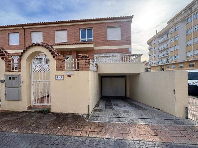 Casa adosada en Venta en Benipeixcar El Raval