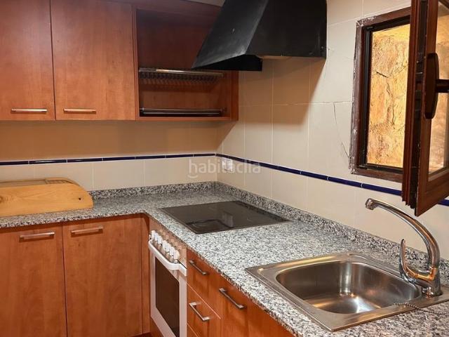 Casa adosada en venta en Benlloc. Casa Benlloch. Casas adosadas.