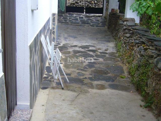 Casa adosada en venta en Bérchules. Bérchules calle cantera, 7 alcutar. Casas adosadas.