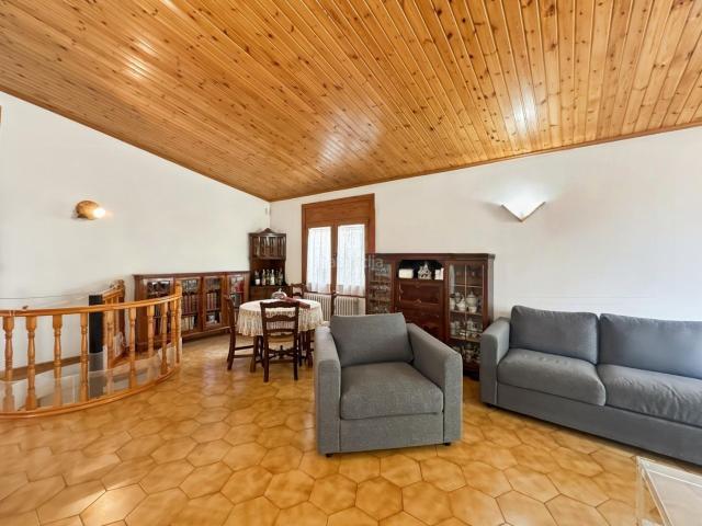 Casa adosada en venta en Berga. Casas adosadas.