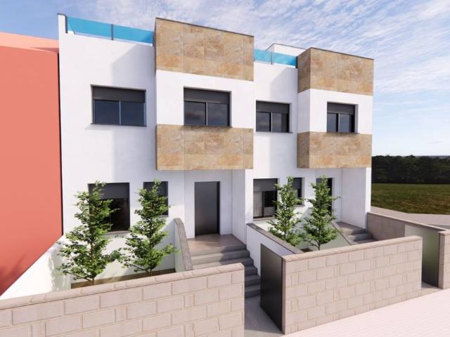 Casa adosada en Venta en Bigastro