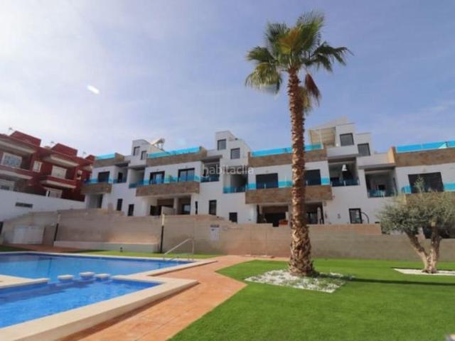 Casa adosada en venta en Bigastro. Adosado en venta en Bigastro, 3 dormitorios. Casas adosadas.