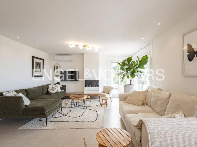 Casa adosada en Venta en Bruguers