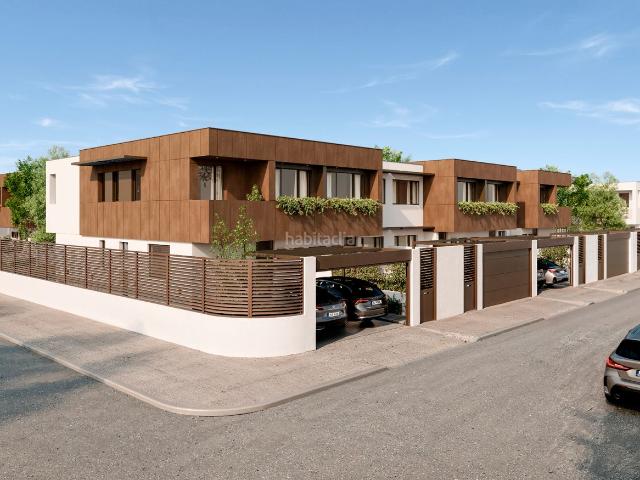 Casa adosada en venta en Brunete. Casa Chalet adosado en venta en Residencial La Almazara. Casas adosadas.