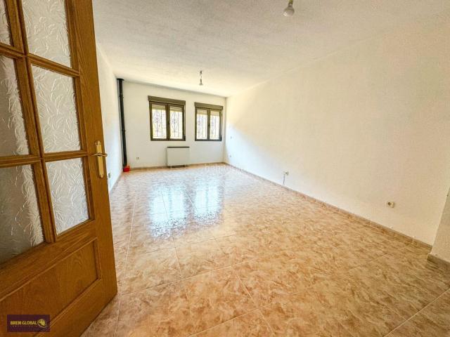 Casa adosada en venta en Buitrago del Lozoya. Casas adosadas Buitrago del.