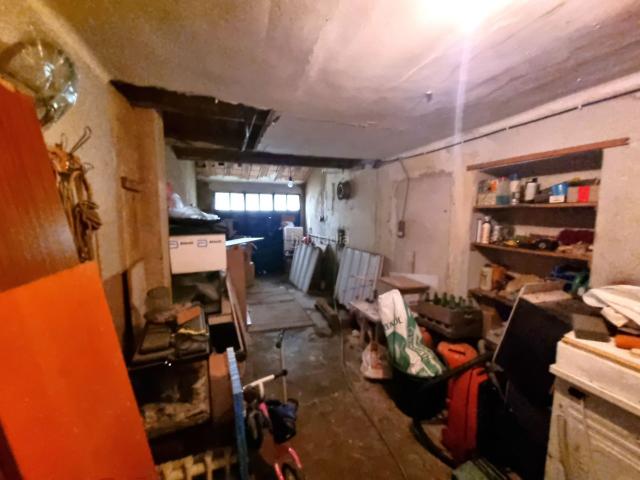 Casa adosada en venta en Burgos, Illera. CASA EN LA BARRIADA ILLERA. Casas adosadas.