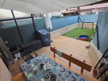 Casa adosada en venta en Burgos, San Julián Barriada de Cortes. Casas adosadas.