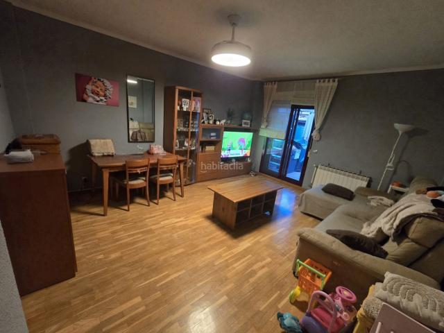 Casa adosada en venta en Burgos, San Julián Barriada de Cortes. Casas adosadas.