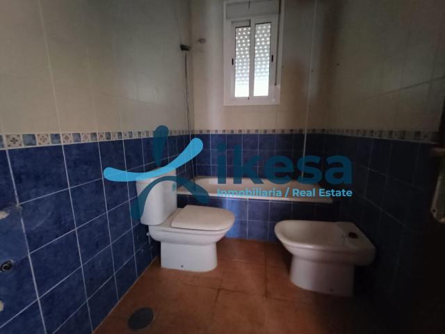 Casa adosada en venta en Burguillos Sevilla