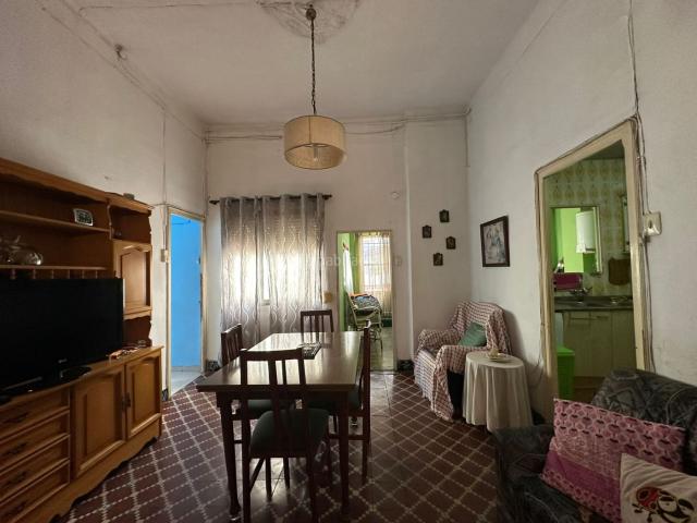 Casa adosada en venta en Burjassot, Zona Concordia. Casas adosadas.