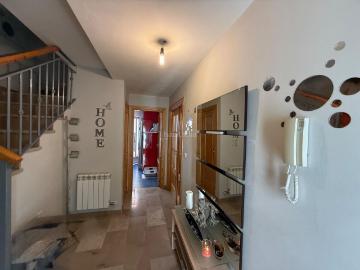 Casa adosada en venta en Gójar. Venta de chalet adosado en el centro de Gójar. Casas adosadas.