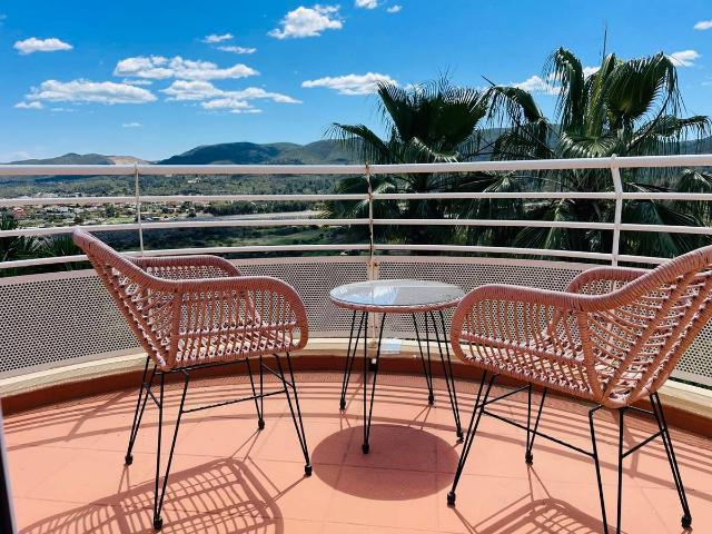 Casa adosada en Venta en Gata