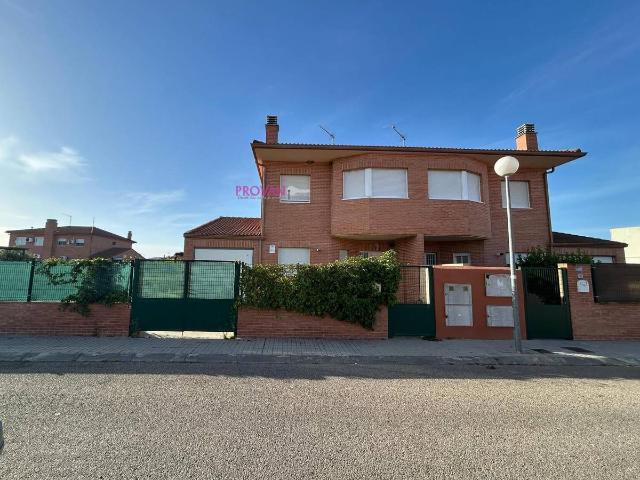 Casa adosada en Venta en Galápagos