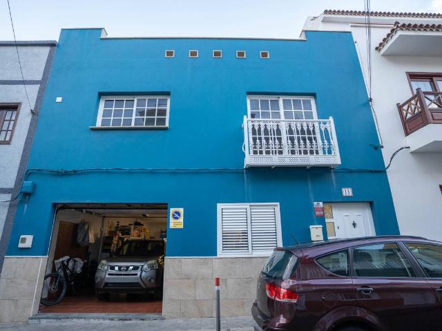 Casa adosada en Venta en Garachico