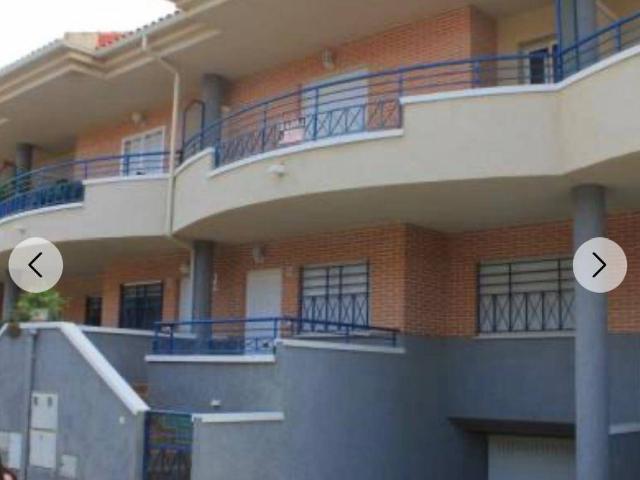 Casa adosada en Venta en Garres y Lages
