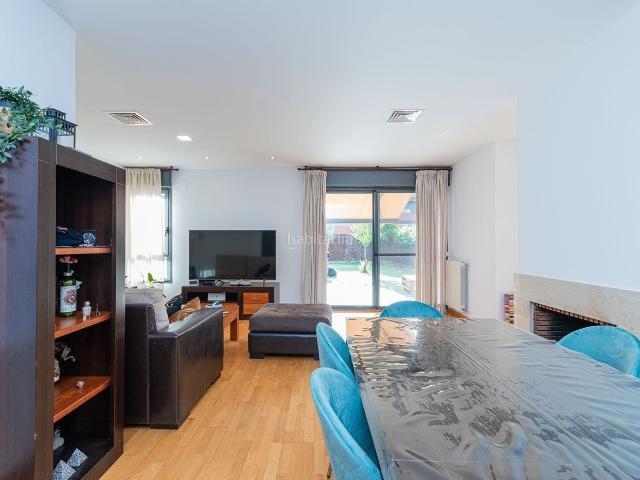 Casa adosada en venta en Getafe, Perales del Río. Casas adosadas.