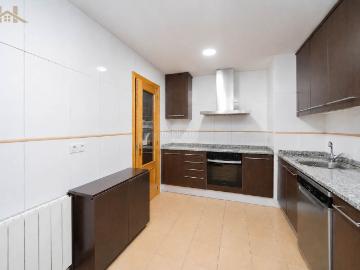 Casa adosada en venta en Getafe, Perales del Río. CHALET EN VENTA EN PERALES DEL RIO. Casas adosadas.