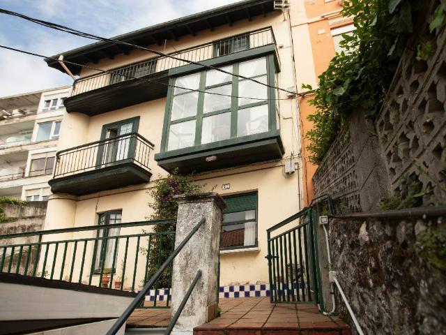 Casa adosada en Venta en General Dávila