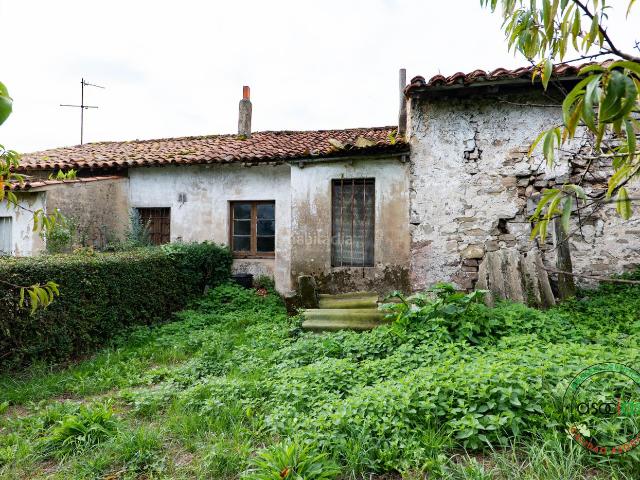 Casa adosada en venta en Gijón, Leorio. FINCA EN LEORIO CON VIVIENDA PARA REHABILITAR. Casas adosadas.