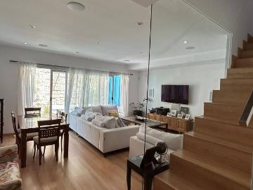 Casa adosada en Venta en Gines